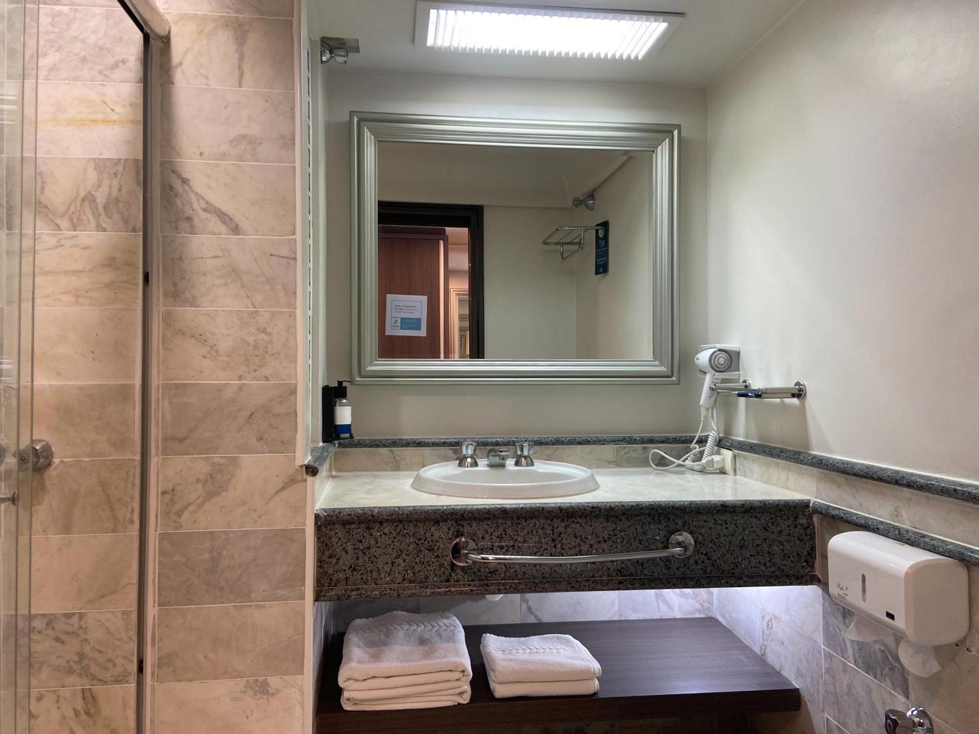 Hotel Slaviero Centro 4*